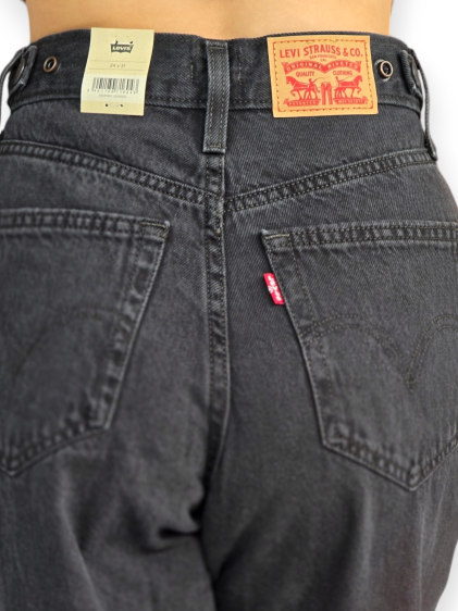 גינס LEVIS CINCH BAGGY